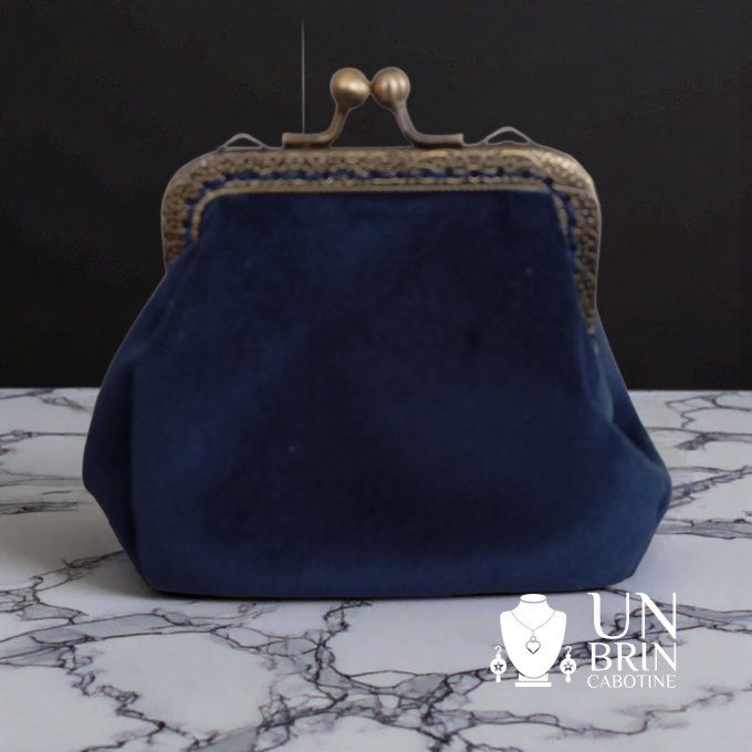 Porte monnaie "Plantes carnivores"