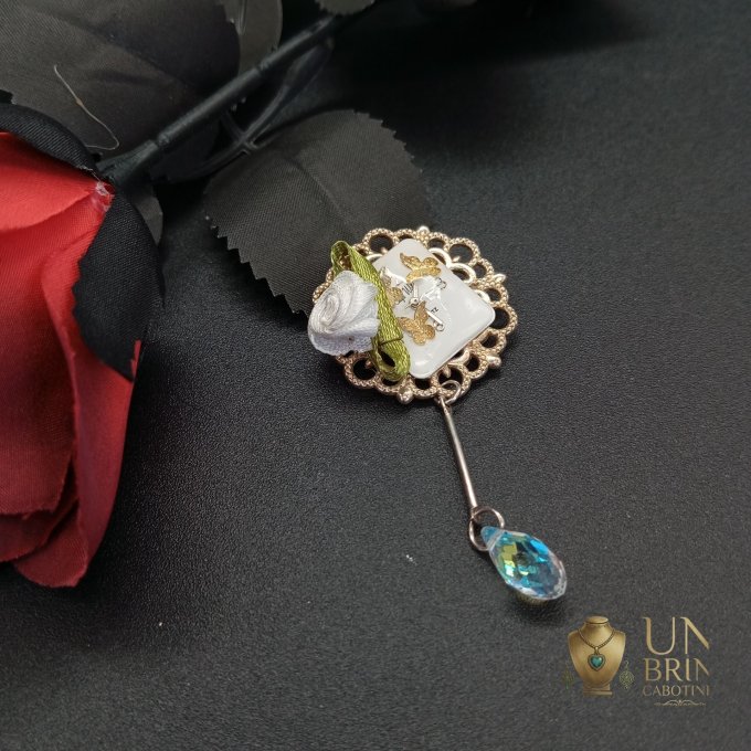 Broche "Éclat Satiné"