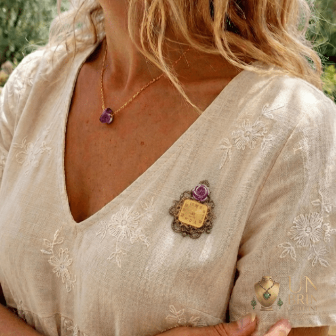 Broche "L'Heure Romantique"