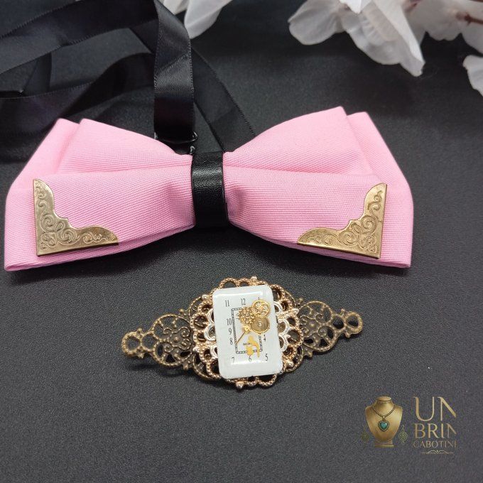 Nœud papillon rose