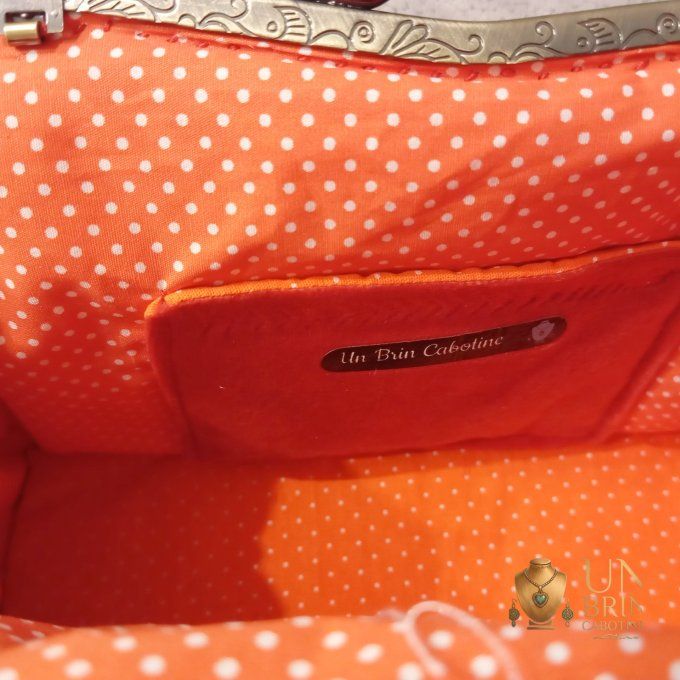 Sac Velours & Cardinaux Rouges – Pièce Unique