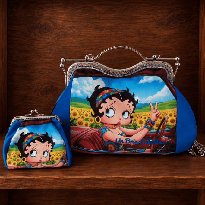 Porte-Monnaie Rétro Clic-Clac « Betty Boop & Velours Bleu Électrique »