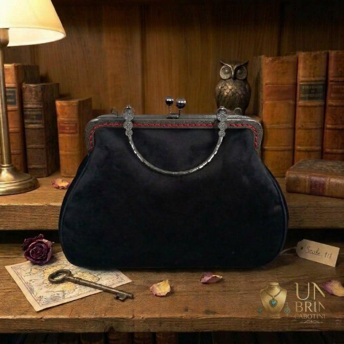 Sac à main « Nuit Gothique » — Pièce unique