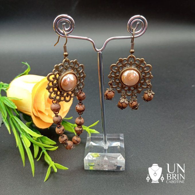 Boucles d'oreilles  asymétriques   