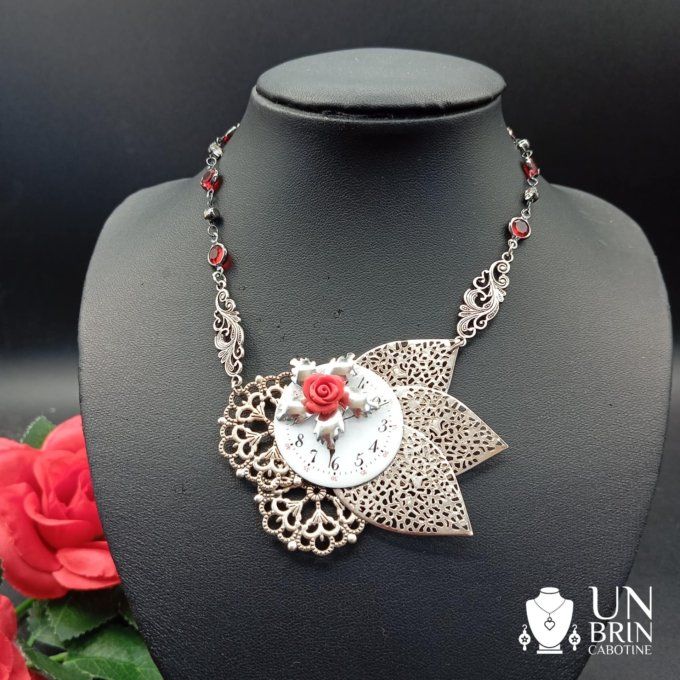 Pendentif sautoir, argent et rouge