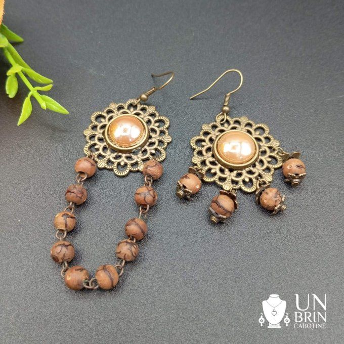 Boucles d'oreilles  asymétriques   
