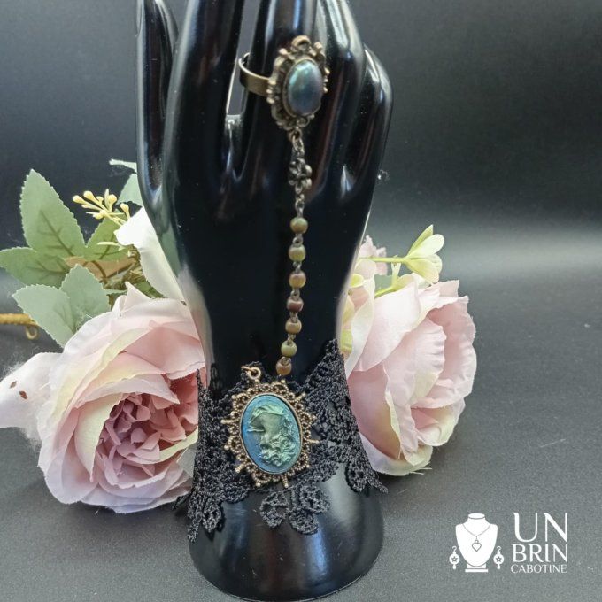 Bague bracelet chapelet dans les tons verts