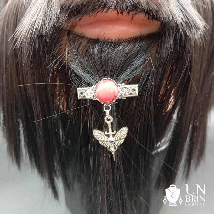 Bijou de barbe couleur argent