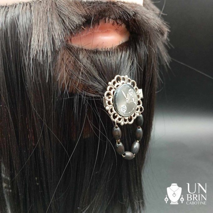 Bijou de barbe argent et noir
