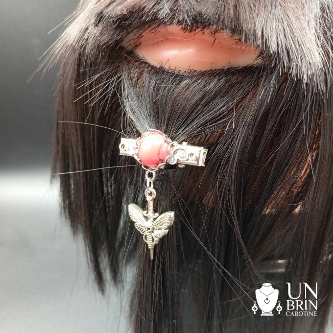 Bijou de barbe couleur argent