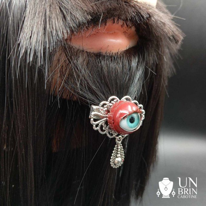 Bijou de barbe "Je t'ai à l'oeil"