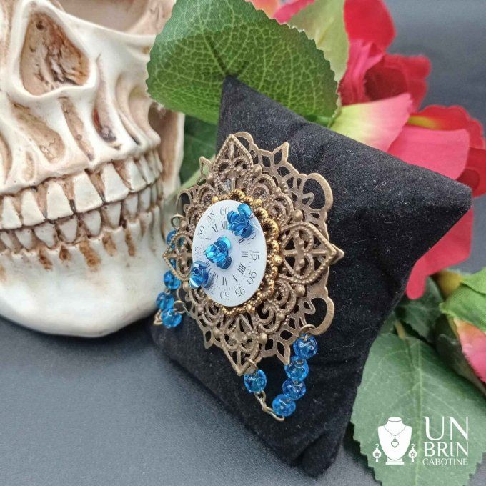 Broche upcyclée bronze