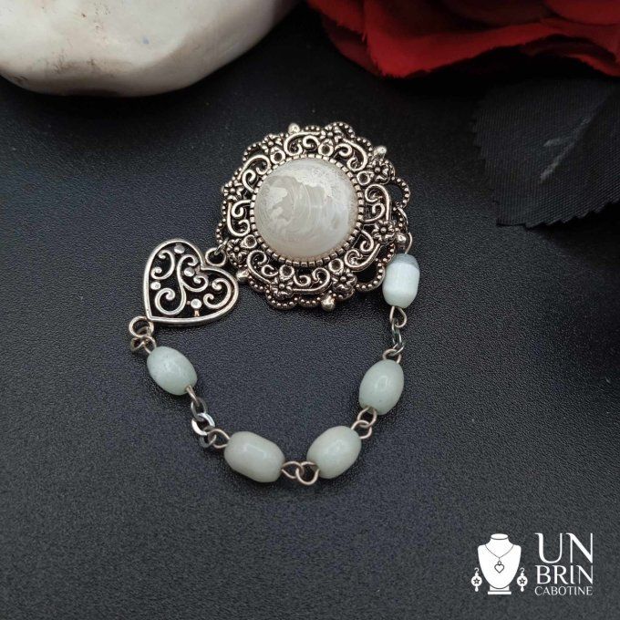 Broche baroque 