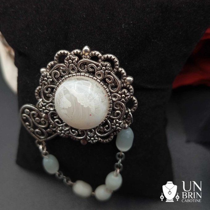 Broche baroque 