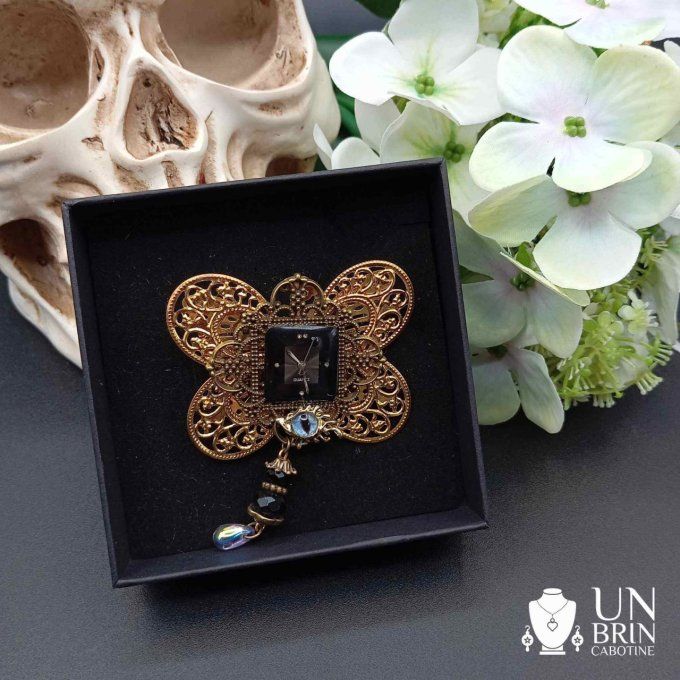 Broche papillon baroque 