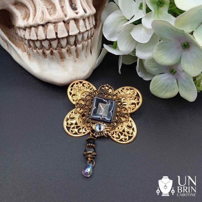 Broche papillon baroque 