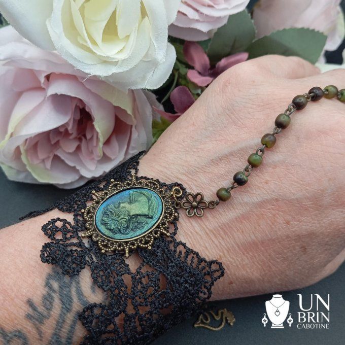 Bague bracelet chapelet dans les tons verts