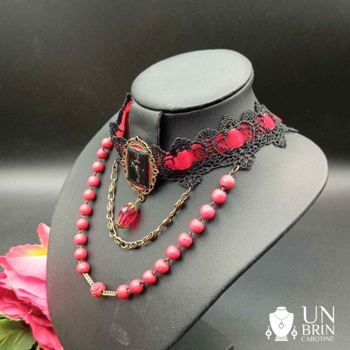 Collier chapelet rouge