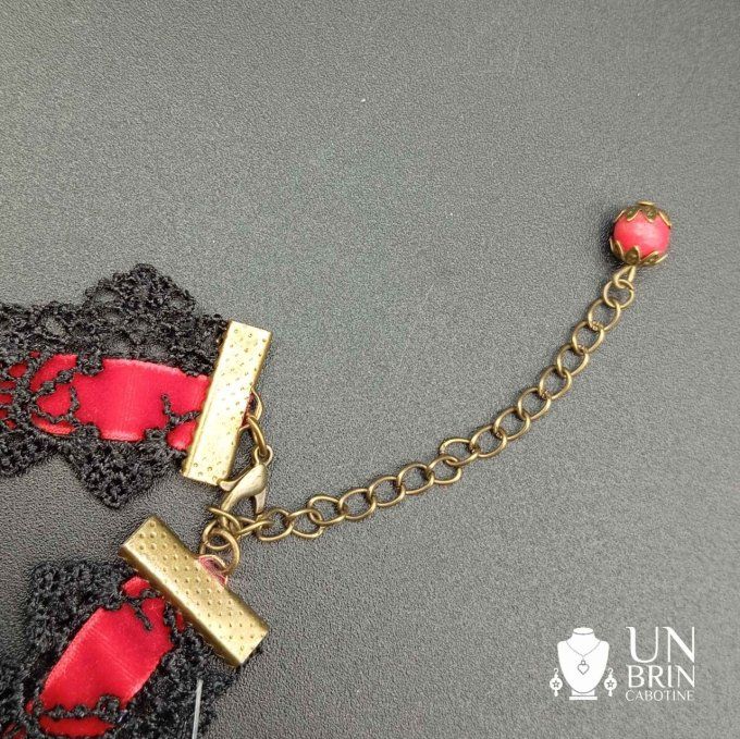Collier chapelet rouge