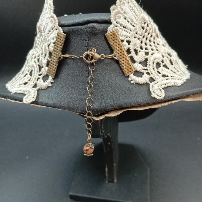 Collier chapelet beige