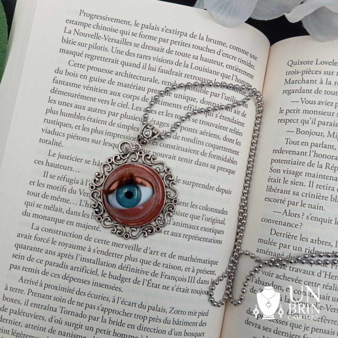 Pendentif  "Je t'ai à l'œil"   