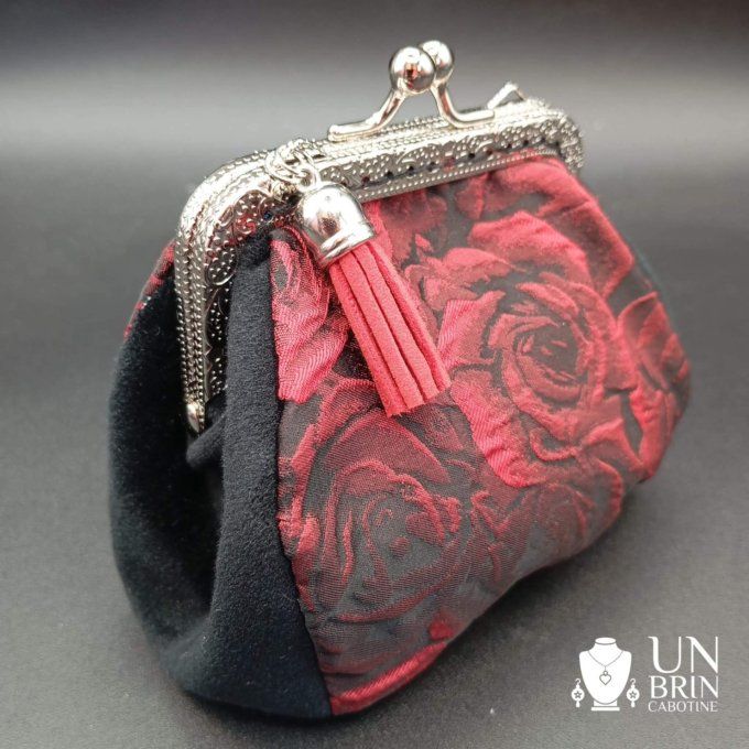 Porte monnaie roses rouges