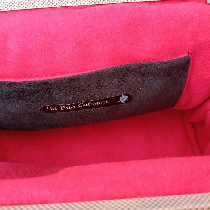 Sac Rétro Fermoir Clic-Clac « Filette & Fantômes » en Velours Noir